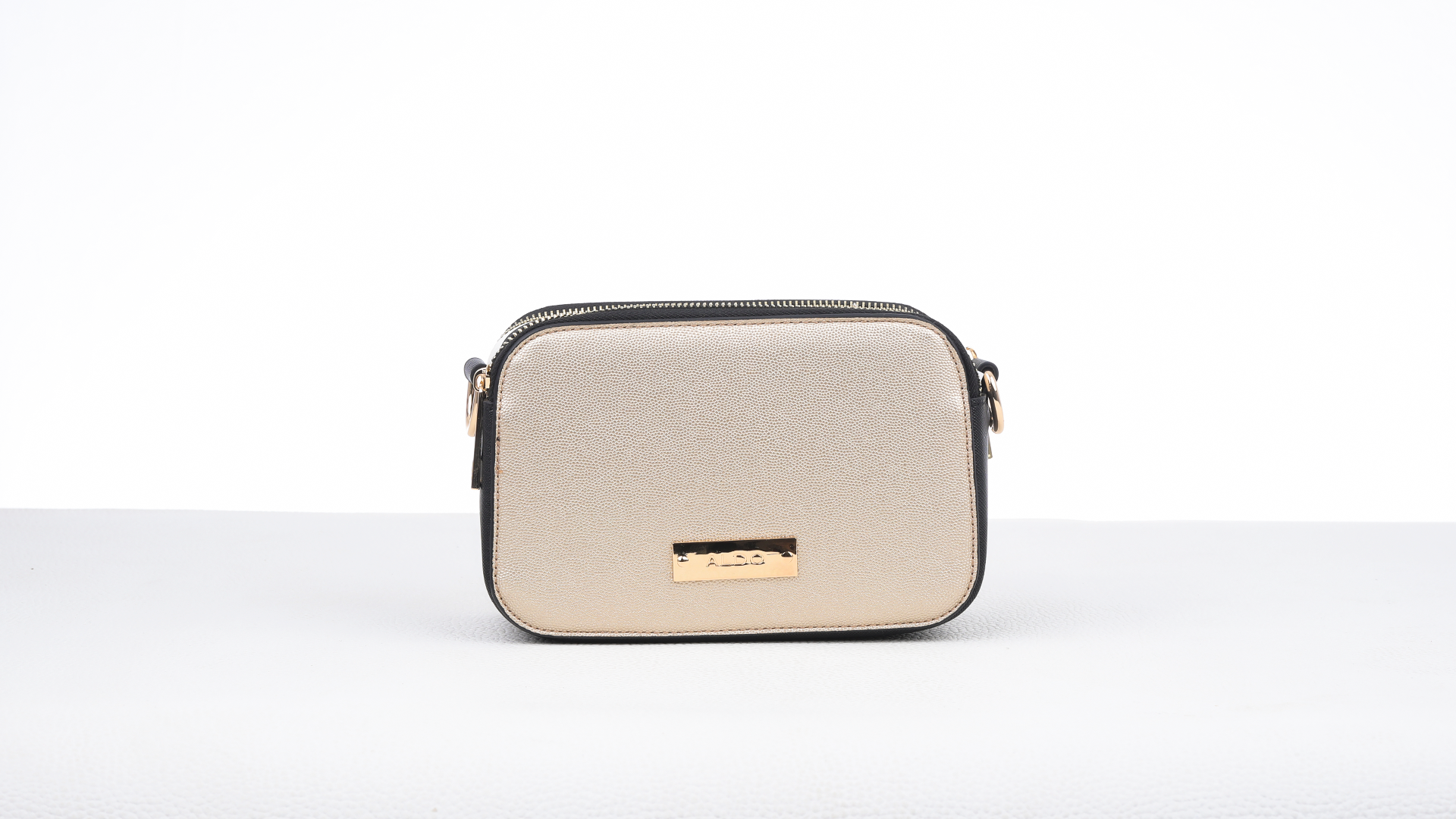 Satchel Crossbody Bag In Signature Canvas