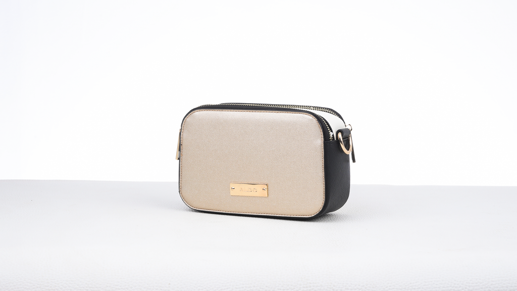 Satchel Crossbody Bag In Signature Canvas