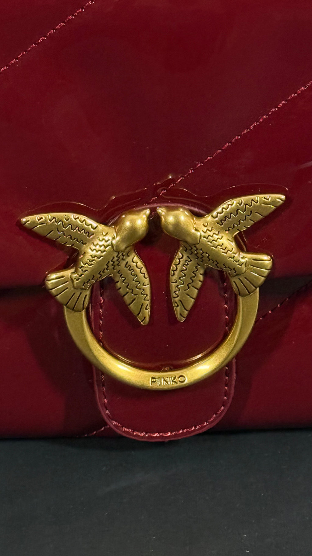 Love baby puff bag in red leather